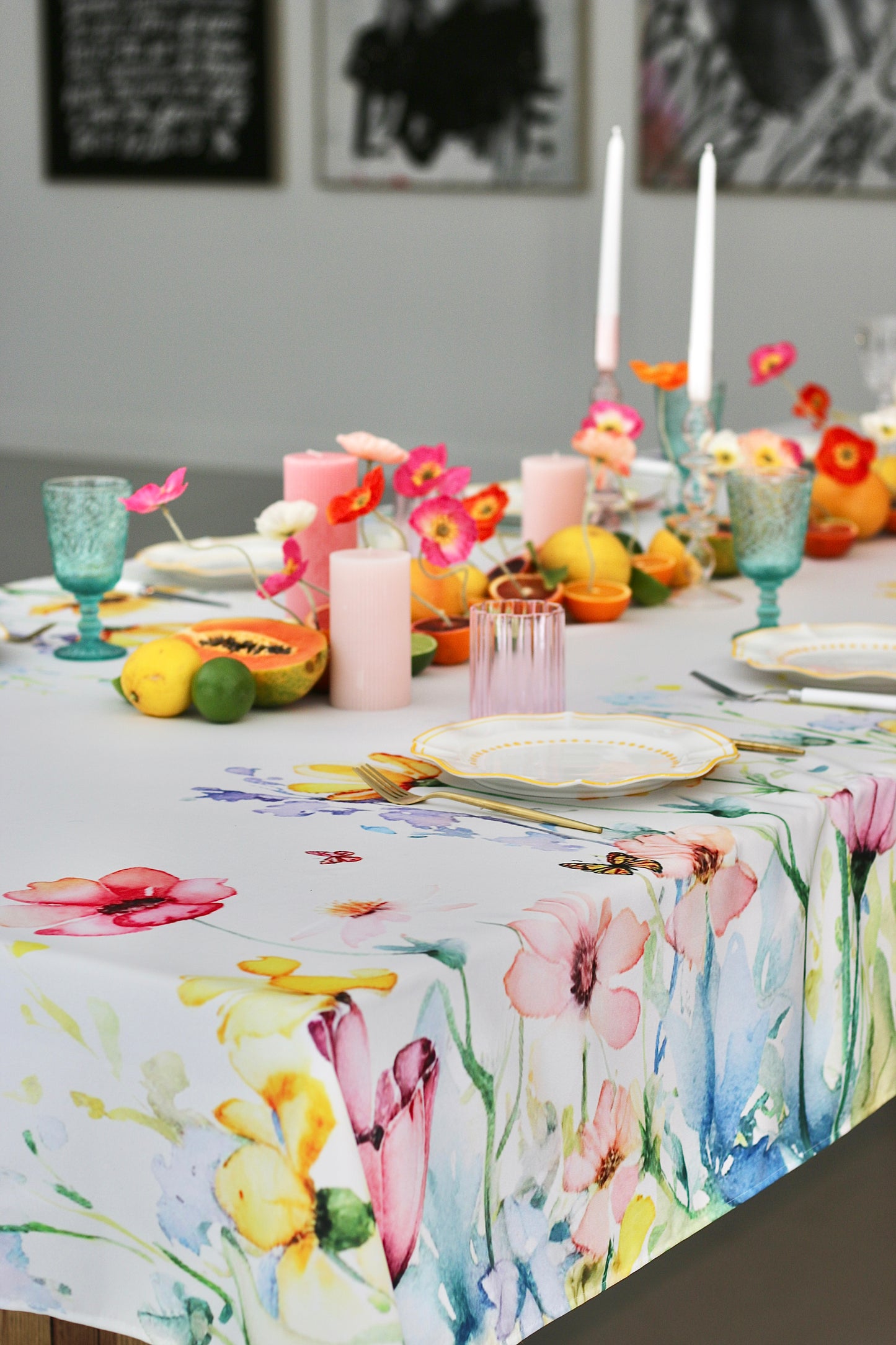 CQ POPPY TABLECLOTH
